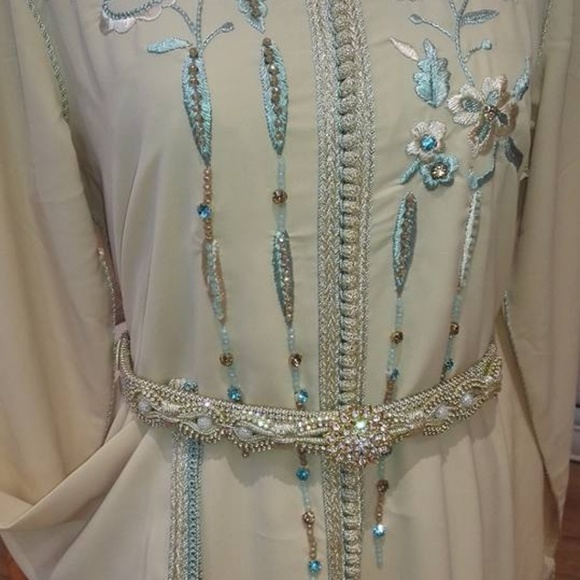 Takchita/ Moroccan Evening Gowns - Picture 3 of 8